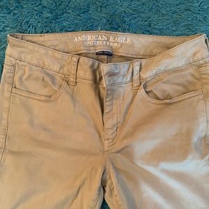 American Eagle Outfitters 🦅